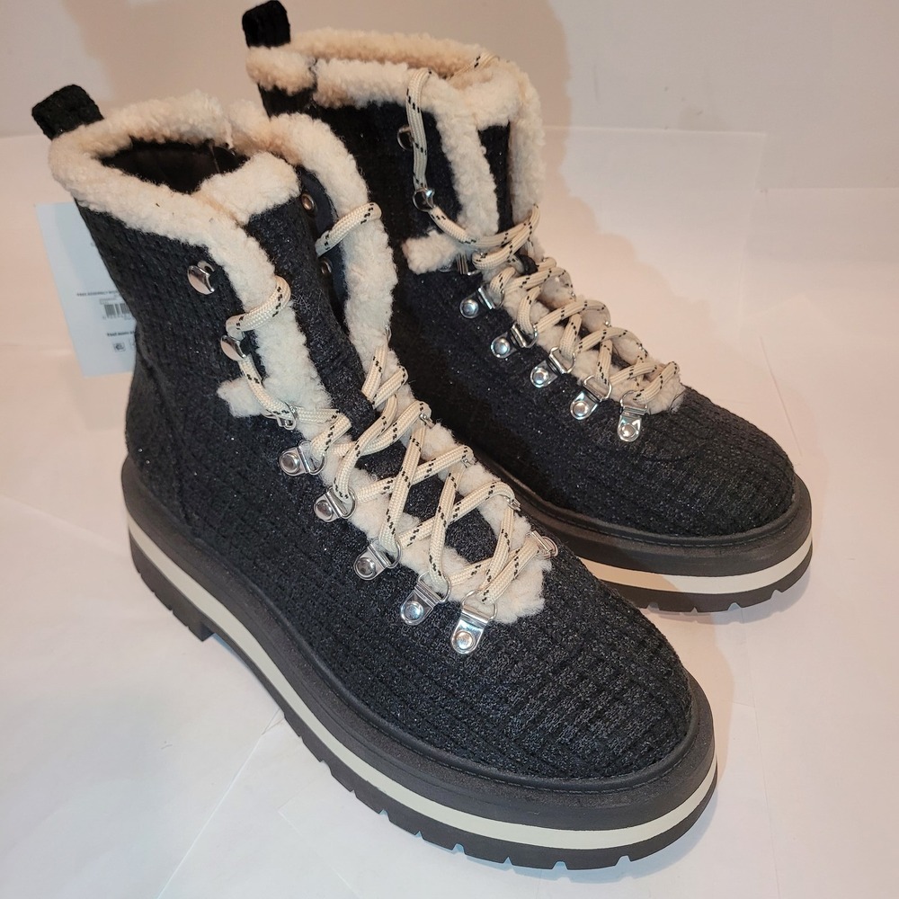 Free Assembly Hiker Boots Women 9.5 Black Faux Fur Lined Lace Up‎ Winter Fall